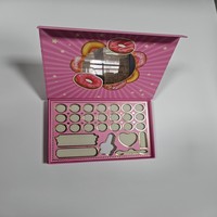 Palette de maquillage magnétique carrée vide personnalisée en gros pour le rangement des fards à paupières, des rouges à joues et des illuminateurs