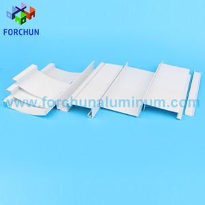 Profilés d'extrusion en aluminium gris argenté pour la fabrication de fenêtres et portes coulissantes colombiennes/costaréennes - Product Image 2