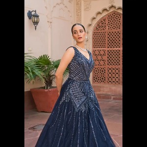 新しいダークブルーデザイナーガウン伝統的なビーズスパンコール刺繍エレガントなドレスすべての機会に - Product Image 4