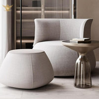 Ensemble de meubles de salon de villa moderne, canapé en tissu sur mesure, fauteuil de détente, intérieur résidentiel