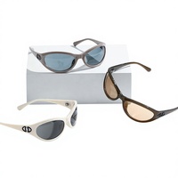 Lunettes de soleil en forme de cœur, style rétro chic, anti-UV, pour femmes, modèle HD 17039, préférées des influenceuses.