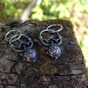 Orecchini da donna in acciaio inossidabile con lunula slava, gioielli norreni, amuleto lunare con granulazione - Product Image 6