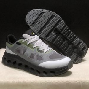 Scarpe da Corsa On JB Cloudtilt Remix Angj Edizione Capodanno per Uomo e Donna, Scarpe Sportive per Allenamento Prolungato con Fodera in Cotone - Product Image 1