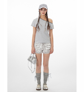 Phụ Nữ Của Mùa Hè Mới Thời Trang Màu Xám Sọc thịnh hành Slash Vai Thiết Kế Hot Ngắn T-Shirt Dễ Thương Strapless Cổ Áo Dệt Kim Vải - Product Image 3