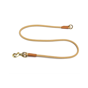 360 Anti-groviglio staccabile 3 in 1 doppio guinzaglio per cani con manico in pelle Motivo di stampa guinzaglio resistente in Nylon personalizzato - Product Image 5