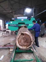Scie à bois NanYang Scierie portable Scierie de style horizontal Scierie à ruban pour le traitement du bois