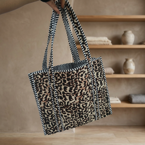 New Artisanal Tiger Pattern Quilted Handbag 100% Cotton <b>Fabric</b> Shoulder <b>Tote</b> <b>Bags</b> Black Striped Piping High Made Masterpiece <b>Bag</b> - Product Image 2