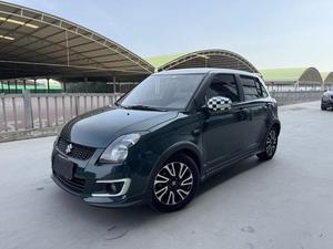 Trouvez une voiture d'occasion similaire : Suzuki Swift 1.5L Automatique Modèle Fashion 2016 avec système de puissance bien harmonisé, en stock, livraison rapide - Product Image 1