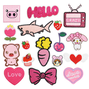 Toppa Decorativa Fai-da-te Ricamata Rosa con Anatra, Cuore e Fiocco per Scarpe e Cappelli - Ingrosso - Product Image 1