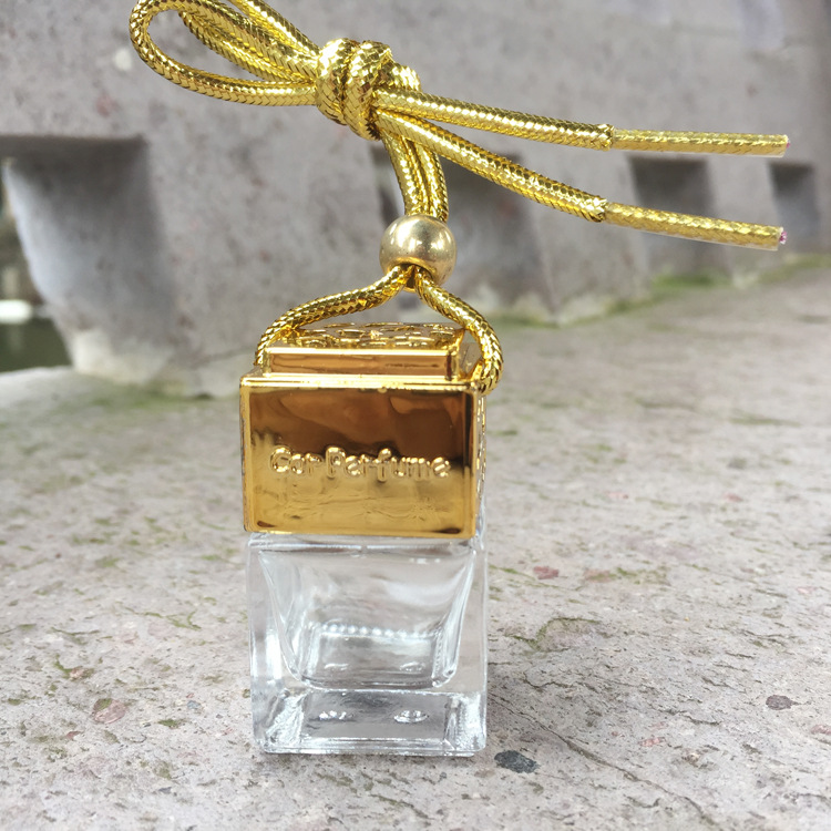 Hanging Car Perfume Glass Bottle Essential Oil Diffuser, Aromatherapy Car Air Freshener