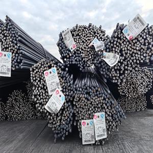 Barres d'acier déformées en vente chaude du fournisseur chinois, barres d'acier doux, barres de fer, acier au carbone, barres de béton - Product Image 3
