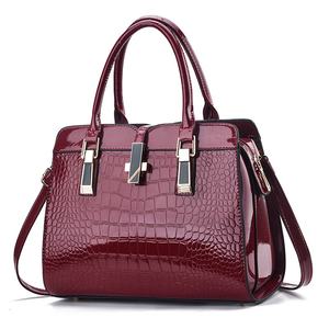 Fornitore Borse a Mano da Donna in Pelle Lucida alla Moda, Borsa da Donna Grande Capacità con Stampa Coccodrillo, Impermeabile a Tracolla - Product Image 1