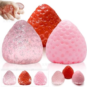 Juguetes Blandos de Fresa Kawaii Personalizados OEM, de Espuma PU de Ascenso Lento, Ecológicos, para Aliviar el Estrés, para Regalo - Product Image 2