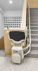 Villa otel daire için yaşlı ve engelli insanlar için özelleştirilmiş otomatik geri çekilebilir merdiven asansörü Modern tasarım - Product Image 5