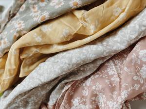 Couverture de gaze en mousseline de coton et de bambou à 2 couches, couverture douce <span class=keywords><strong>pour</strong></span> bébé, literie <span class=keywords><strong>pour</strong></span> <span class=keywords><strong>nouveau</strong></span>-<span class=keywords><strong>né</strong></span>, <span class=keywords><strong>idée</strong></span> <span class=keywords><strong>cadeau</strong></span> <span class=keywords><strong>pour</strong></span> bébé, vente en gros - Product Image 4
