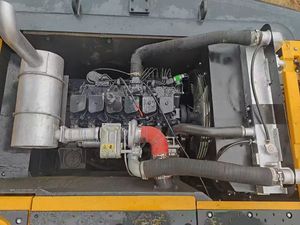 Grande Promoção Escavadeira Hyundai 220LC-9S Original Usada da Coreia Máquinas de 22 Toneladas Recondicionadas Escavadeira de Esteiras - Product Image 5