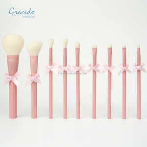 Juego de 9 <span class=keywords><strong>Brochas</strong></span> de Maquillaje Rosadas, Superventas, con Cerdas de Alta Calidad, Agarre Uniforme para Polvos, Suministro de Fábrica para Maquilladores - Product Image 2