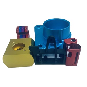 Bridas Metálicas de Alta Precisión Mecanizadas con CNC y Electroerosión por Hilo para Aluminio y Acero Inoxidable - Product Image 3