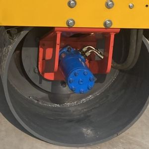 Maquinaria de construcción 0.75Ton Rodillo Diesel Rodillo vibratorio hidráulico Compactación de carreteras de asfalto - Product Image 6