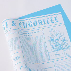 Fábrica al por mayor impermeable periódico inglés papel de regalo de flores papel floral coreano para embalaje cajas de flores alfileres de corona - Product Image 6