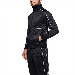 Conjunto Deportivo Ligero para Hombre, Chaqueta con Cierre y Cuello Alto y Pantalones con Ribete Blanco, 100% Nailon, Color Negro - Product Image 3
