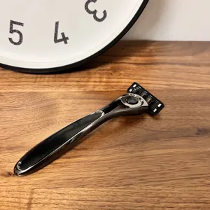 Metal kolu jilet beş katmanlı tıraş bıçağı emniyet jilet hazır çevre dostu siyah tıraş makinesi