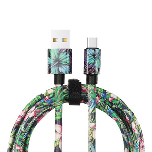 Câble USB en aluminium rond imprimé PU de style nouveau avec charge rapide 3A pour <span class=keywords><strong>iPhone</strong></span> et Type C - Product Image 2