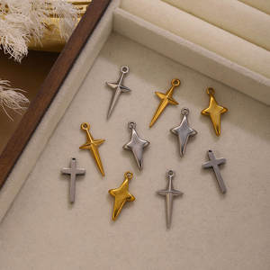 Colgantes y dijes de moda de acero inoxidable 316L chapados en oro PVD de 14K y 18K personalizados para hacer pulseras y dijes de cruz para la creación de joyas. - Product Image 4