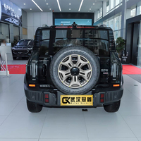 Jetour Traveller Bekas SUV Turbo Cina Interior Gelap Setir Kiri 2023 Bensin/Petrol Jarak Tempuh Rendah Harga Murah Pengiriman Global