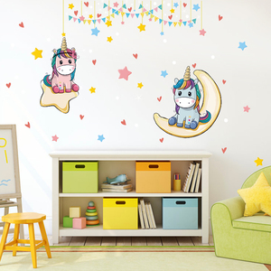 <span class=keywords><strong>De</strong></span> dibujos animados Rosa unicornio azul pegatinas <span class=keywords><strong>de</strong></span> pared <span class=keywords><strong>de</strong></span> Luna y <span class=keywords><strong>estrellas</strong></span> <span class=keywords><strong>de</strong></span> colores banderas <span class=keywords><strong>de</strong></span> papel para niño habitación dormitorio pared Mural <span class=keywords><strong>de</strong></span> <span class=keywords><strong>la</strong></span> pared - Product Image 4