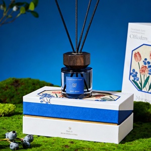 Miễn Phí Phong Cách Tùy Chỉnh Thiết Kế Thân Thiện Với Môi Gấp Hình Dạng Hình thuôn Dài Hộp Giấy Dễ Thương Mô Hình Thời Trang Bốn Màu In Trên Dưới Thực Phẩm - Product Image 3