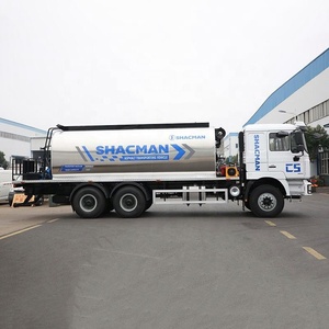Heavy Duty Shacman Asphalt Distributor Truck 12000L Intelligent Bitumen <b>Spray</b> Vehicle for Highway Maintenance - Product Image 4