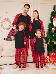 Conjunto de Pijamas a Cuadros Rojos de Dos Piezas con Diseño Personalizado, Ropa de Dormir Navideña para Fiestas Familiares, Conjunto de Pijamas Familiares a Juego - Product Image 5