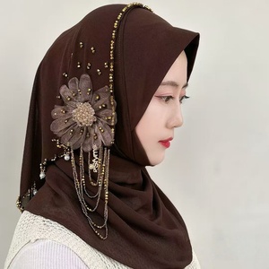 Chapeau à pompon musulman, hijab pour femmes avec pompon floral et cristaux brillants - Product Image 2