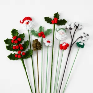 圣诞棉红豆叶人造花钩针花束圣诞老人和松果