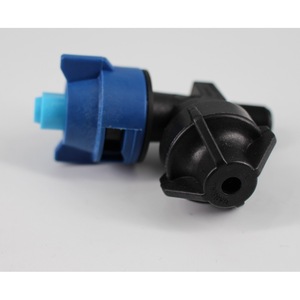 Buse d'arrosage Zanchen LP180 en plastique pour l'irrigation agricole et le refroidissement du bétail - Product Image 5