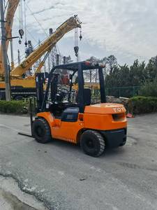 For <b>Used</b> Diesel Engine Forklift 3 Ton Stacker Side Shift <b>Pallet</b> Truck - Product Image 4