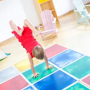 Nontoxic Kindergarten Sensory Liquid Flooring Visual Dynamic Mix Color Glitter Liquid Floor Tiles 30X30 Gym Floor for Fidget
