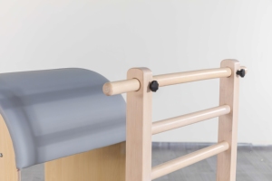 Barril <span class=keywords><strong>de</strong></span> Pilates <span class=keywords><strong>de</strong></span> Madera Maciza Hecho a Mano con Ruedas <span class=keywords><strong>de</strong></span> Deslizamiento Suave, Perfecto para Estiramiento Profundo y Movilidad Espinal en Casa o Estudio - Product Image 3