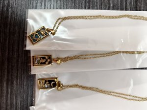 Nouveaux colliers en acier inoxydable plaqué <span class=keywords><strong>or</strong></span> 18 carats, émail coloré, pendentif vintage en zircon, collier avec carte - Product Image 6