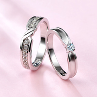 Vente directe d'usine, bague de fiançailles unique en moissanite à double bande en argent sterling 925