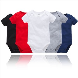 Vêtements pour bébé garçon et fille en coton biologique à manches courtes, style nouveau-né, vente en gros, personnalisables, barboteuse bébé vierge - Product Image 3