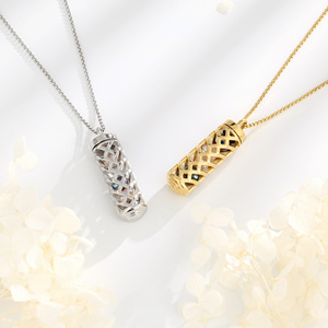 Jaula de perlas de acero inoxidable, medallón de cuentas, collar de jaula, suministros para hacer joyas o perlas de ostra, difusor de aceite esencial - Product Image 1