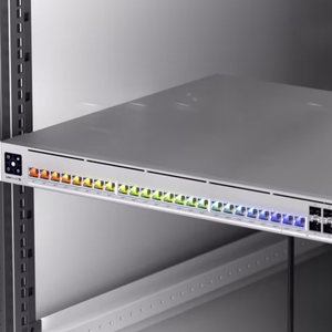 Ubiquiti USW-Pro-HD-24-PoE L3 Switch, 2.5G/10G, PoE++, SFP+, Etherlighting, UBNT Ubiquiti USW-Pro-HD-24-PoE W1319 - Product Image 1