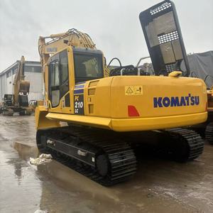 Excavatrice Komatsu PC210 d'occasion presque neuve, fortement réduite, 22 tonnes, moteur de boîte de vitesses de 118 kW - Product Image 1