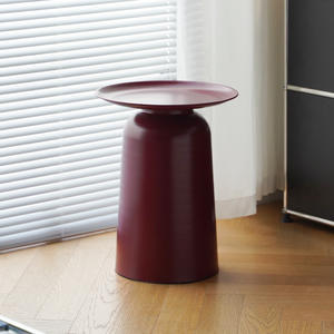 โต๊ะกาแฟเหล็กดัดเล็กๆสไตล์นอร์ดิกห้องนั่งเล่นทันสมัยมีโซฟาข้างเตียงโต๊ะเข้ามุม - Product Image 1