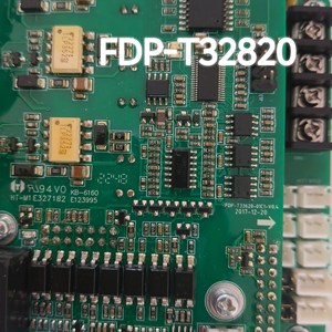 บอร์ดควบคุมความเร็ว FDP T32820 XC050AAC สำหรับเครื่องปรับอากาศกลางแจ้ง วัสดุอะลูมิเนียมกันฝุ่น - Product Image 3