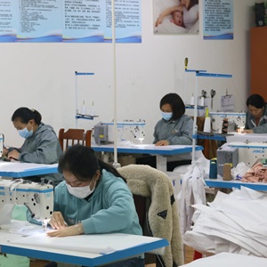 <span class=keywords><strong>Oreiller</strong></span> en duvet de canard hypoallergénique pour peau sensible Antibactérien et <span class=keywords><strong>anti</strong></span>-acariens Lavable en machine pour le dos - Product Image 6