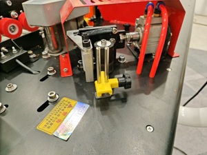 Máquina de Bordar Automática Les Chants ET-802 |   Para PVC, Melamina y Madera |   Modo Automático y Manual - Product Image 6