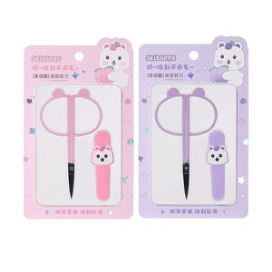 LMLTOP Ciseaux de Beauté Mignons en Forme de Dessin Animé en Acier Inoxydable pour la Taille des Sourcils avec Housse en Silicone SY562 - Product Image 5